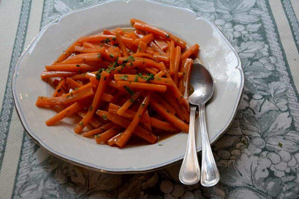 Ada Boni's glazed carrots with marsala (Le carote di Ada Boni)