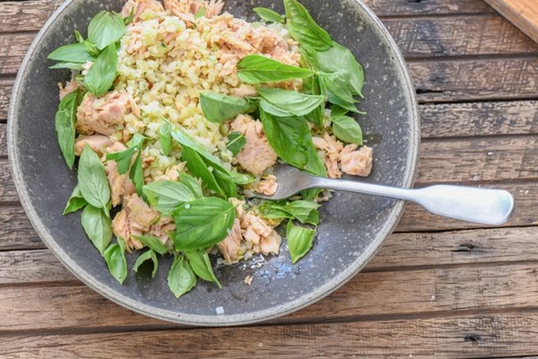 Addictive broccoli tuna