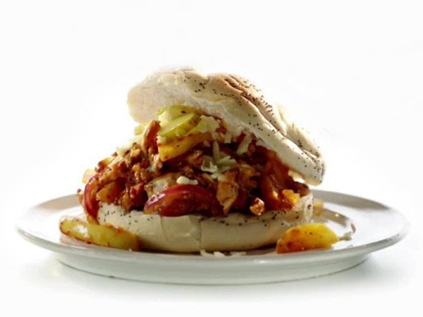 Adirondack bacon BBQ chicken, apples & onions