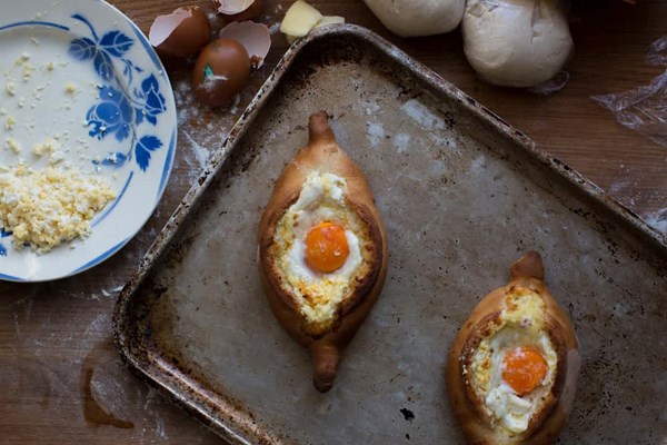 Adjaran khachapuri