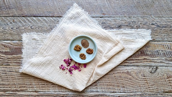 Advieh (Persian spice blend)