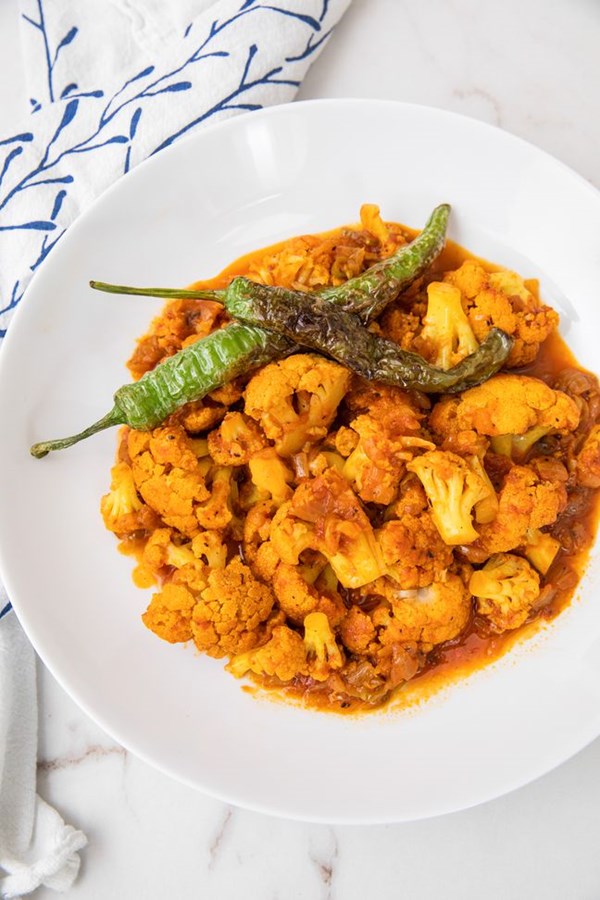 Afghan stewed cauliflower (Gholpi)