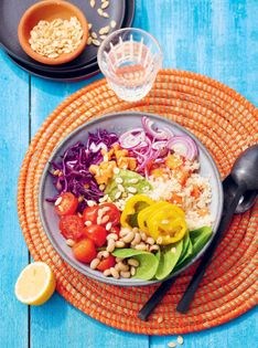 African salad bowl