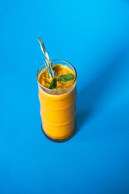 After-dinner turmeric spritzer