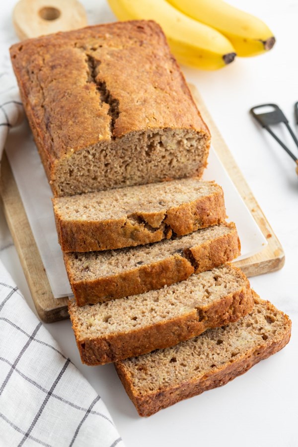 Agave-sweetened low fat banana bread