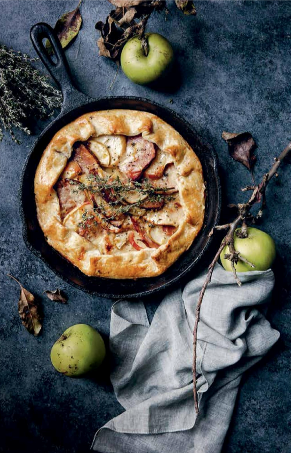 Aged cheddar, smoked ham, and apple galette