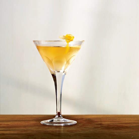 Aged martini [Jeffrey Morgenthaler]