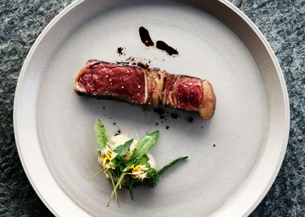 Aged rib eye with onion purée