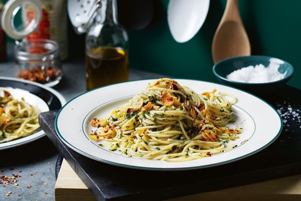 Aglio e olio spaghetti