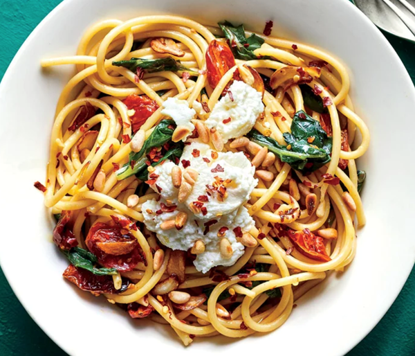 Aglio e olio with roasted tomatoes