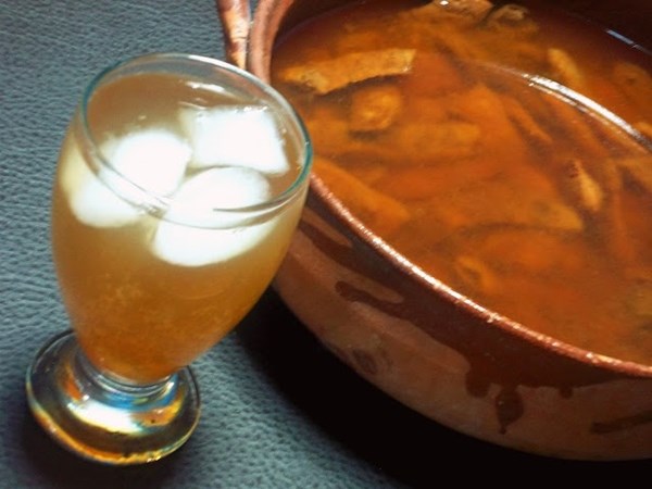 Agua de tamarindo 