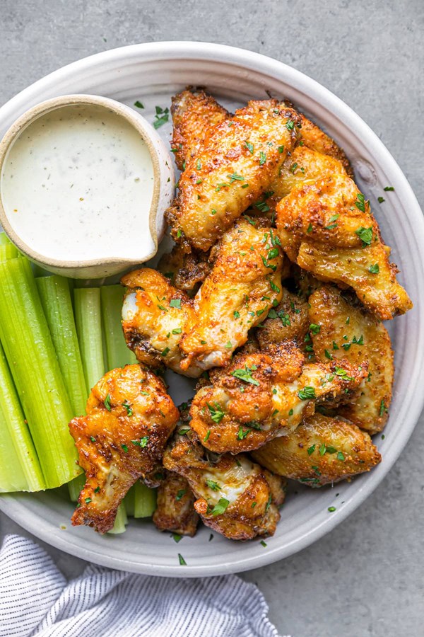 Air fryer chicken wings