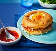 Air-fryer ham, cheese & egg bagel