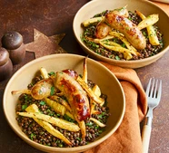 [Air fryer] maple-glazed sausages & parsnips with herby lentils