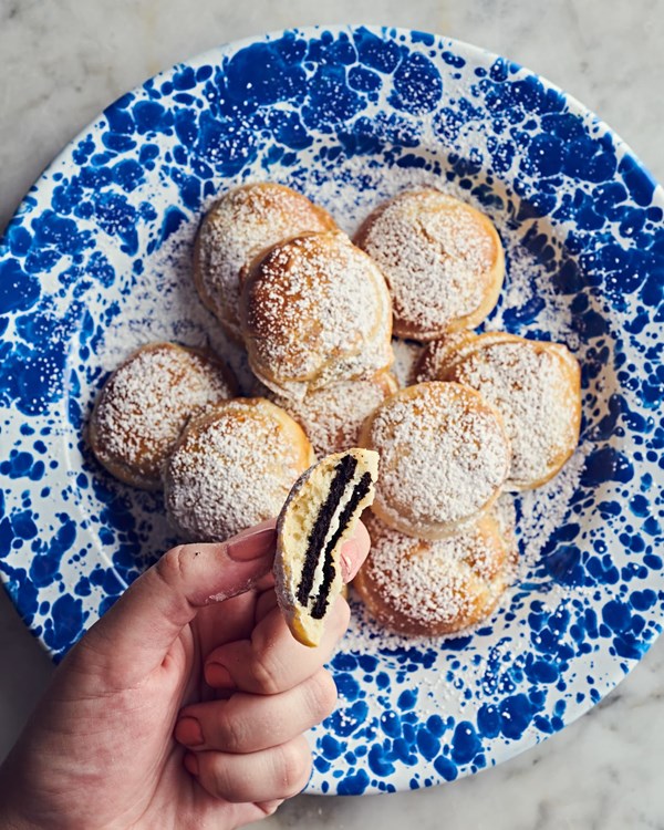 Air fryer Oreos