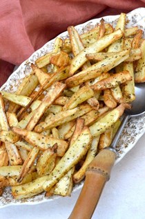 Air fryer parsnip chips (fries)