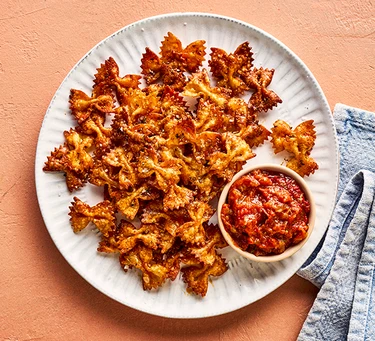 Air-fryer pasta chips