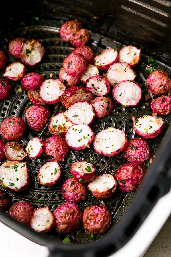 Air fryer radishes