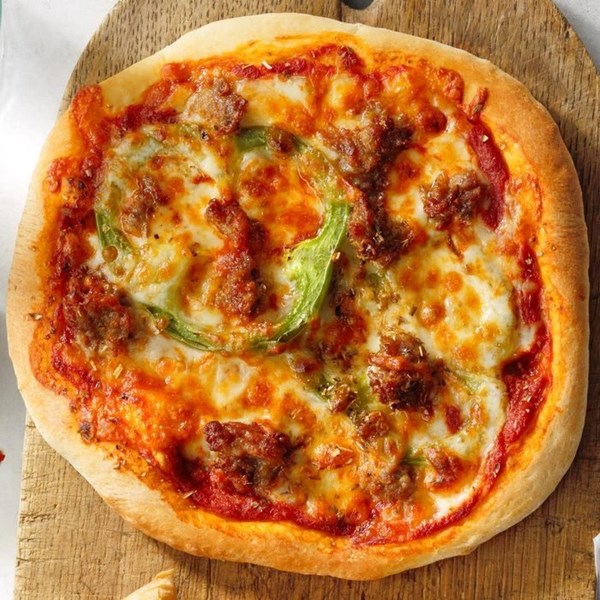 Air-fryer sausage pizza