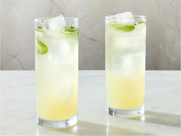 Airmail cocktail