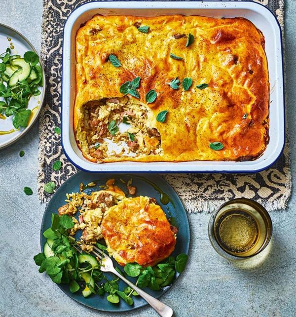 Albanian-style baked lamb with rice (Tavë kosi)