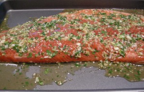Alder-planked salmon with lemon-vodka-dill marinade