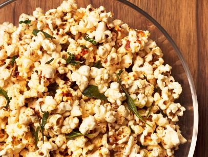 Aleppo popcorn with Parmesan and herbs