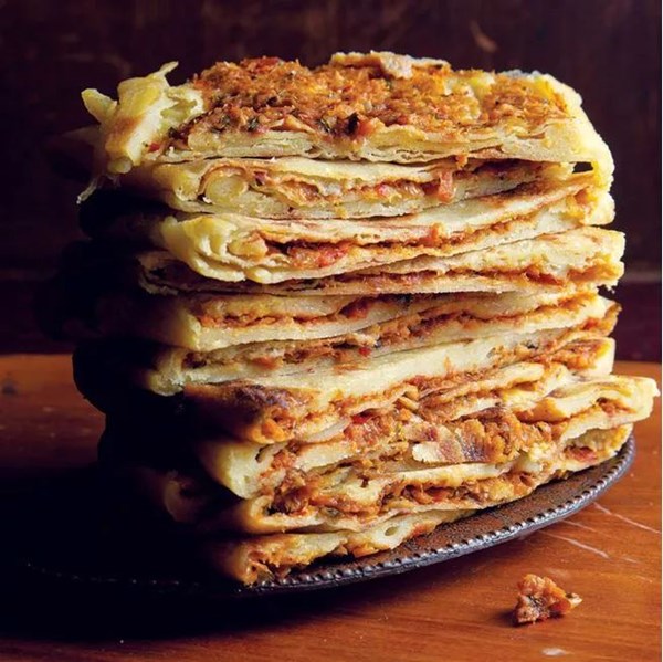 Algerian crêpes (Mahjouba)