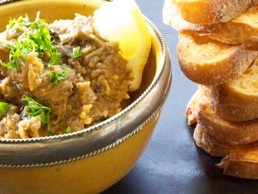 Algerian eggplant jam (Betanjal m'charmel)
