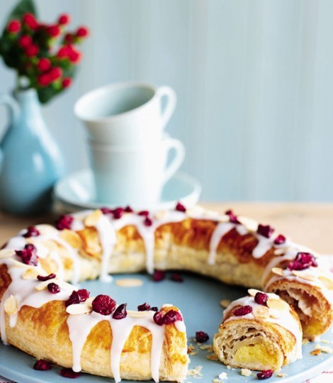Almond and apricot cheat's Danish pastry
