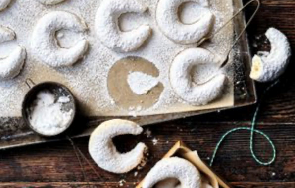 Almond and cardamom kipferl