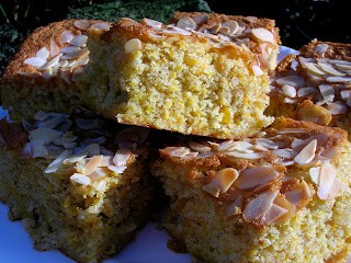 Almond and squash cake 