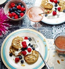 Almond banana 'pancakes' with vanilla yogurt and berries