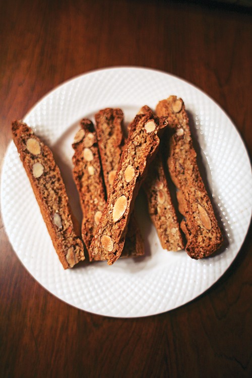 Almond biscotti