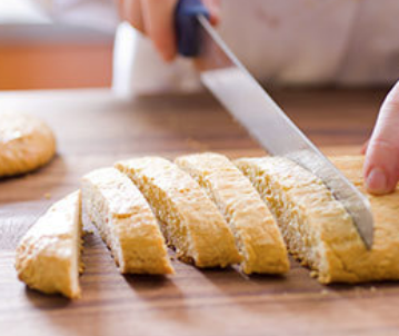 Almond biscotti