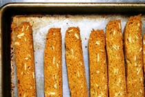 Almond biscotti