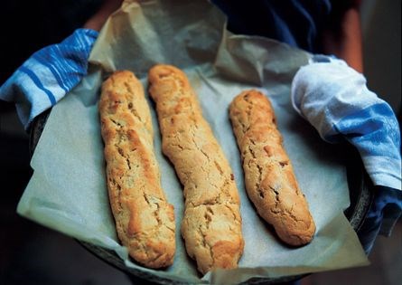 Almond biscuits (Cantuccini)