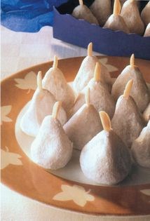 Almond biscuits from Siphnos (Amygdalota Sifneika)