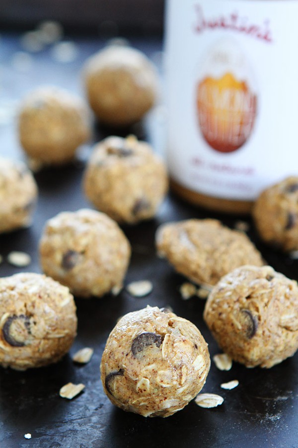Almond butter oat  balls