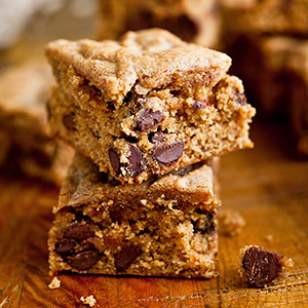 Almond butter-quinoa blondies