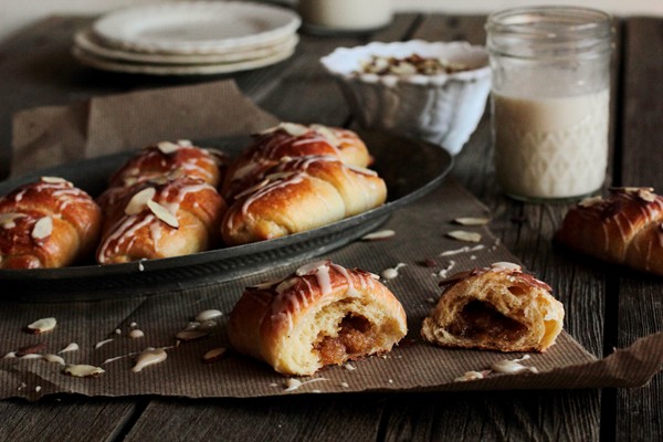 Almond cardamom rolls