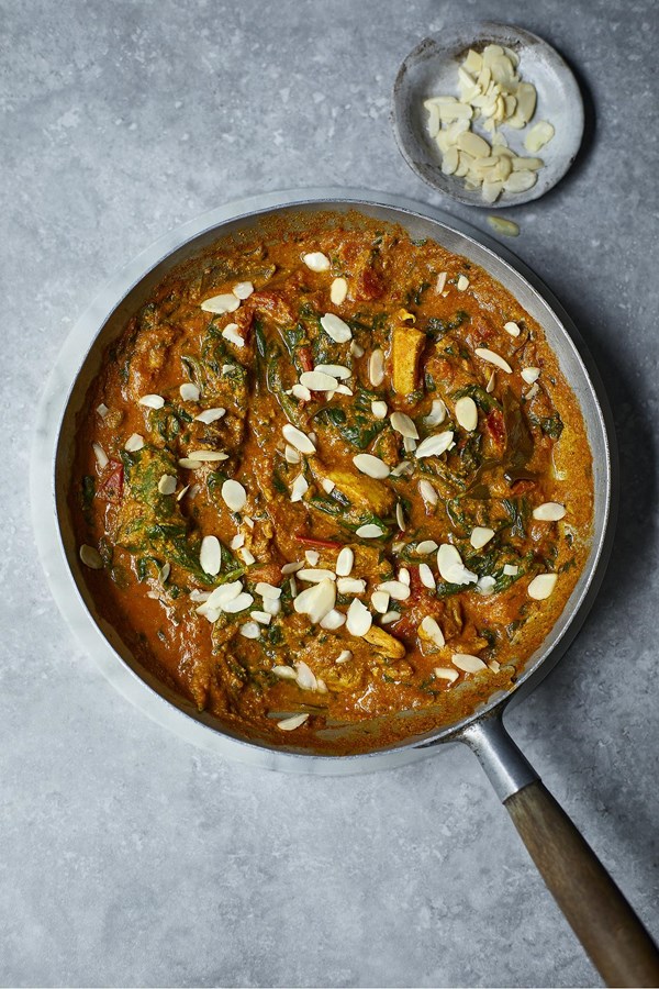 Almond chicken curry
