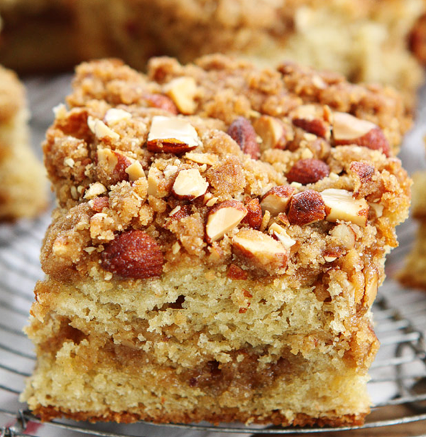 Almond coffee cake