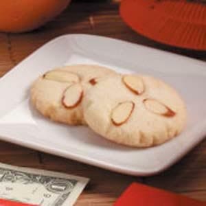 Almond cookies 
