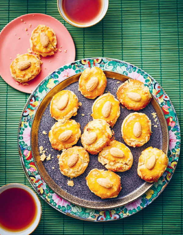 Almond cookies