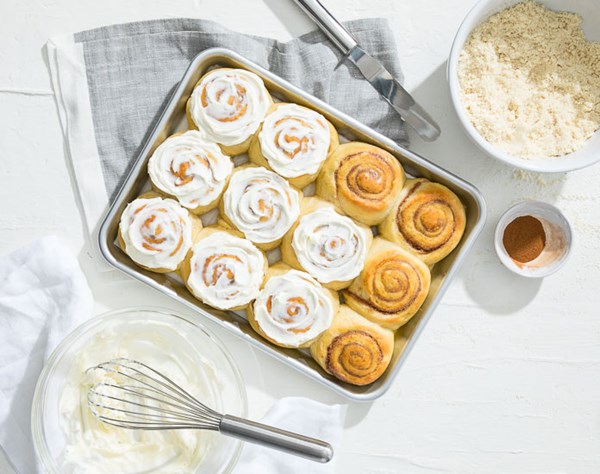 Almond cream cheese glaze