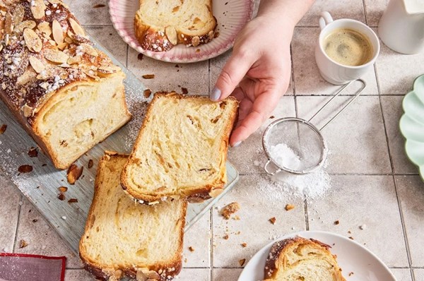 Almond croissant milk bread