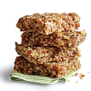 Almond-date bars