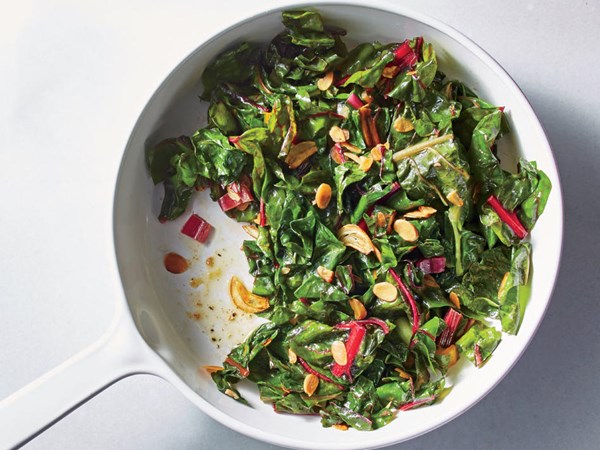 Almond-garlic Swiss chard