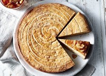 Almond gâteau Breton